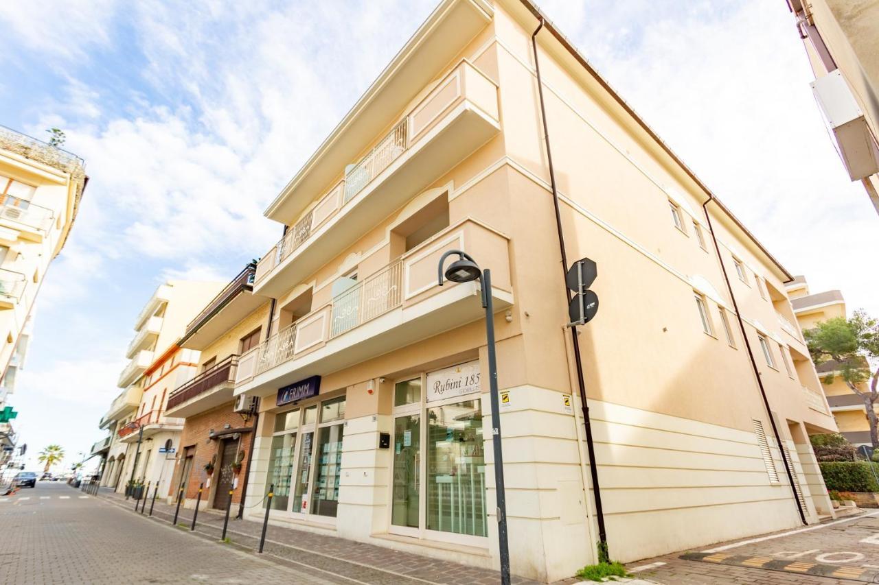 Giada 1P - Palazzina Laura Myho Casa Appartement Tortoreto Buitenkant foto